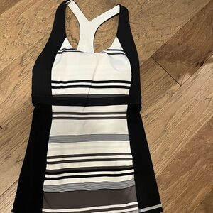 Lululemon Striped Black and White Women's exercise tank top